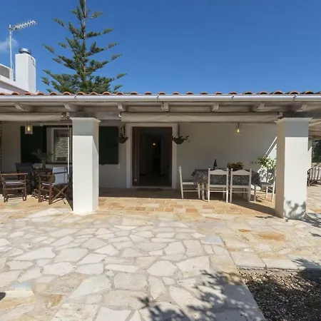 Alexandros House *